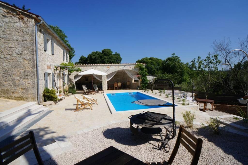 Ferienhaus Villa Alisia, Wunderschoenes Natursteinhaus Bei Porec, Istrien, Kroatien Vranje Selo Exteriör bild